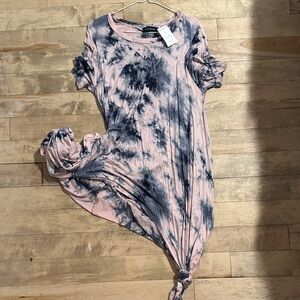 Tie-Dye Midi Dress in Pink and Black